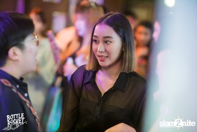 Portrait ที่ บ็อทเทิลร็อคเก็ต คราฟท์เบียร์บาร์ — photo 28