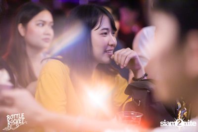 Portrait ที่ บ็อทเทิลร็อคเก็ต คราฟท์เบียร์บาร์ — photo 54
