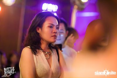 Portrait ที่ บ็อทเทิลร็อคเก็ต คราฟท์เบียร์บาร์ — photo 72