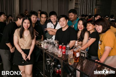 Za Day by Soda Singha: Musketeers ที่ บรองซ์ — photo 29