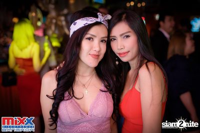 Hot Pants Meets Stilettos Party at MIXX Bangkok — photo 15