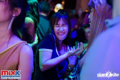 Hot Pants Meets Stilettos Party at MIXX Bangkok — photo 63