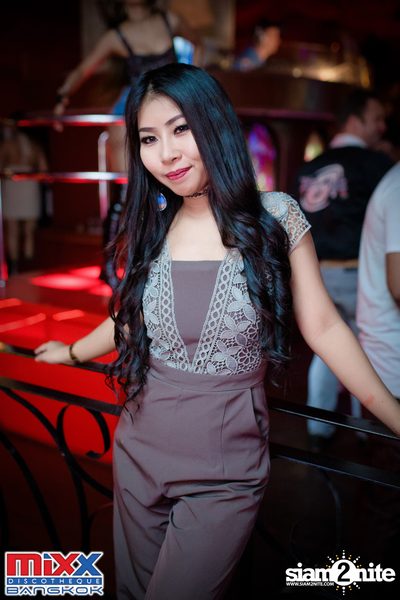 Hot Pants Meets Stilettos Party at MIXX Bangkok — photo 77