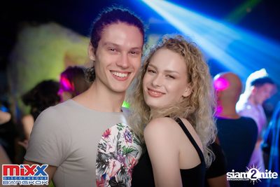 Hot Pants Meets Stilettos Party at MIXX Bangkok — photo 86