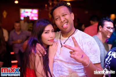 Hot Pants Meets Stilettos Party at MIXX Bangkok — photo 92