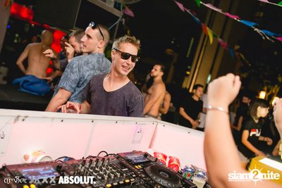 งาน amBar Pool Party — photo 85
