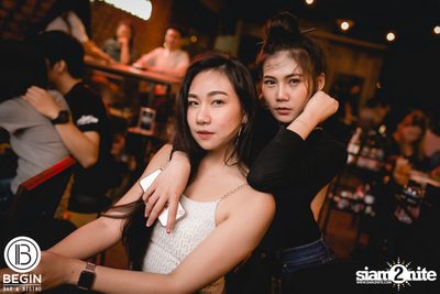ปู พงษ์สิทธิ์ ที่ บีกิน บาร์ — photo 106