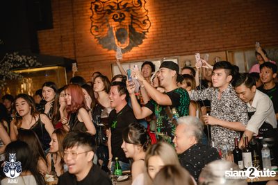 Oat Pramote at AINU Bar — photo 116