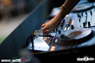 Splash Pool Party at Aloft Bangkok — photo 87
