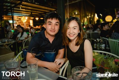 Atom Chanakan ที่ ทอร์ช เรสเตอร์รอง แอนด์ บาร์ — photo 143