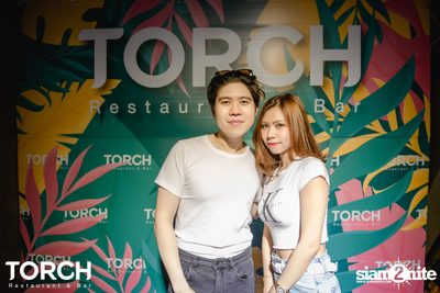 Atom Chanakan ที่ ทอร์ช เรสเตอร์รอง แอนด์ บาร์ — photo 155