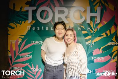 Atom Chanakan ที่ ทอร์ช เรสเตอร์รอง แอนด์ บาร์ — photo 156