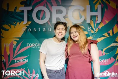 Atom Chanakan ที่ ทอร์ช เรสเตอร์รอง แอนด์ บาร์ — photo 181