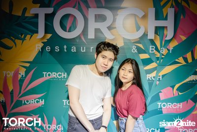 Atom Chanakan ที่ ทอร์ช เรสเตอร์รอง แอนด์ บาร์ — photo 188