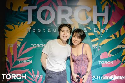 Atom Chanakan ที่ ทอร์ช เรสเตอร์รอง แอนด์ บาร์ — photo 197