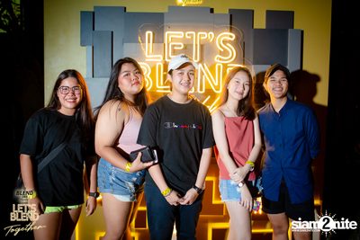 Let's Blend Together ที่ อ่าวอุดมสโมสร ศรีราชา — photo 39