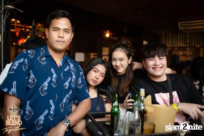 Let's Blend Together ที่ อ่าวอุดมสโมสร ศรีราชา — photo 51