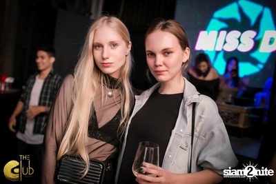 Flash Friday at The Club at Koi — photo 43