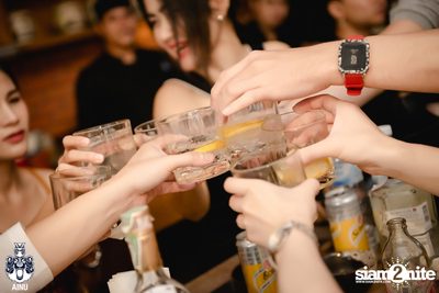 Friday Night at Ainu Bar — photo 40