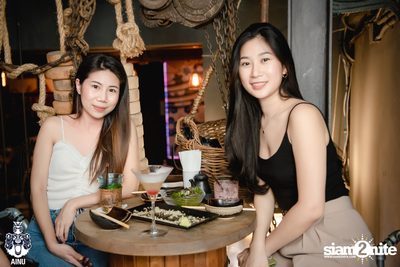 Friday Night at Ainu Bar — photo 55