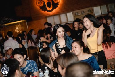 Friday Night at Ainu Bar — photo 56