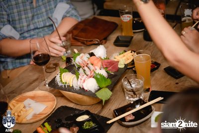 Friday Night at Ainu Bar — photo 58