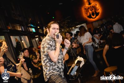 Friday Night at Ainu Bar — photo 71