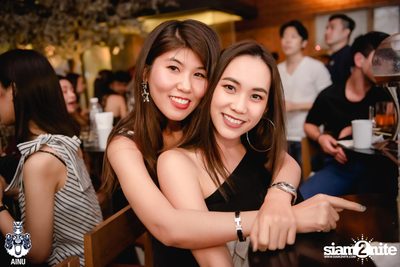 Friday Night at Ainu Bar — photo 74