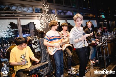 Friday Night at Ainu Bar — photo 90