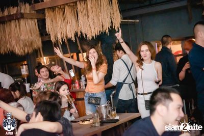 Friday Night at Ainu Bar — photo 92
