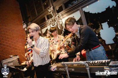 Friday Night at Ainu Bar — photo 98