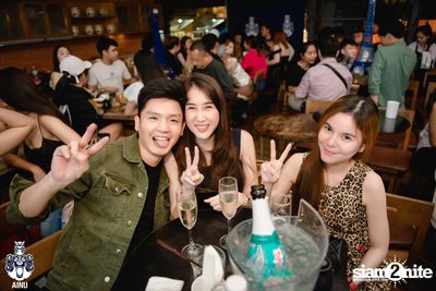 Friday Night at Ainu Bar — photo 100