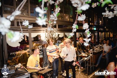 Friday Night at Ainu Bar — photo 112