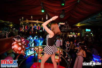 Sugar n Cream at MIXX Bangkok — photo 58