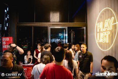 Pod Moderndog x Noi Pru ที่ เพลย์ลิสต์ เอกมัย — photo 16