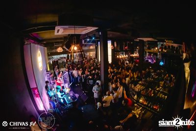 Pod Moderndog x Noi Pru ที่ เพลย์ลิสต์ เอกมัย — photo 43