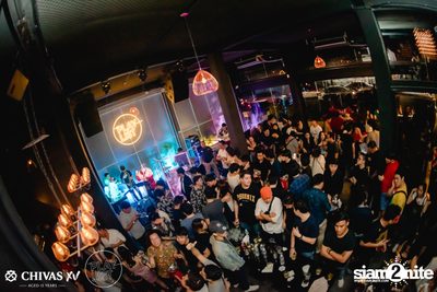 Pod Moderndog x Noi Pru ที่ เพลย์ลิสต์ เอกมัย — photo 47