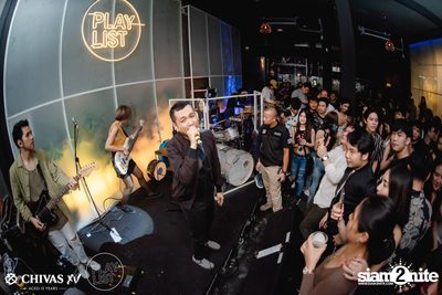 Pod Moderndog x Noi Pru ที่ เพลย์ลิสต์ เอกมัย — photo 142