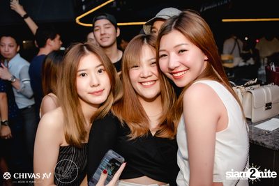 Pod Moderndog x Noi Pru ที่ เพลย์ลิสต์ เอกมัย — photo 151