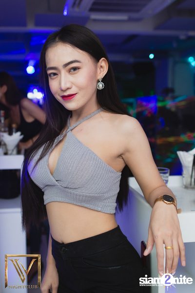 Saturday Night at V Nightclub — photo 12