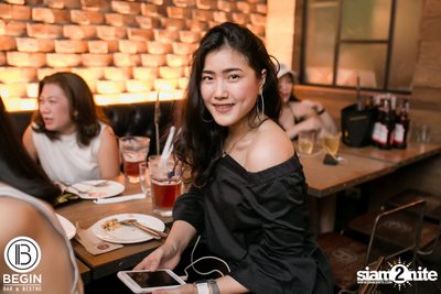 Budweiser นำเสนอ Youngohm & Maiyarap ที่ บีกิน บาร์ — photo 26
