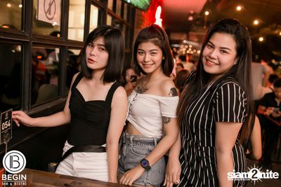 Budweiser นำเสนอ Youngohm & Maiyarap ที่ บีกิน บาร์ — photo 38