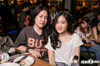 Budweiser นำเสนอ Youngohm & Maiyarap ที่ บีกิน บาร์ — photo 44