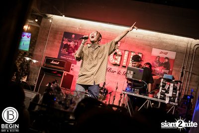 Budweiser นำเสนอ Youngohm & Maiyarap ที่ บีกิน บาร์ — photo 68