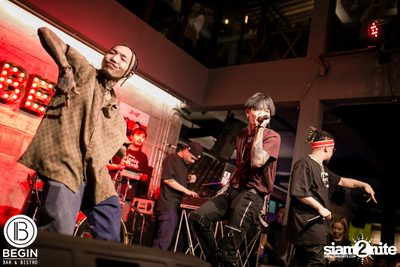 Budweiser นำเสนอ Youngohm & Maiyarap ที่ บีกิน บาร์ — photo 72