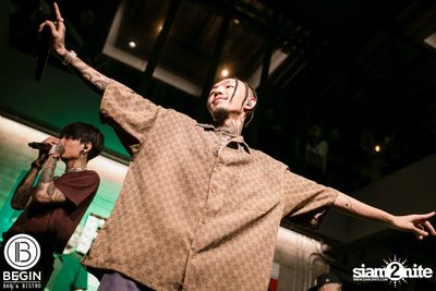 Budweiser นำเสนอ Youngohm & Maiyarap ที่ บีกิน บาร์ — photo 83