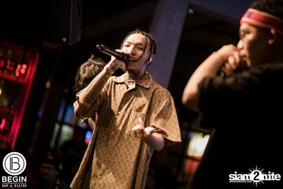 Budweiser นำเสนอ Youngohm & Maiyarap ที่ บีกิน บาร์ — photo 92