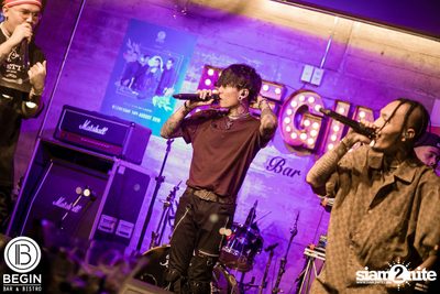 Budweiser นำเสนอ Youngohm & Maiyarap ที่ บีกิน บาร์ — photo 105