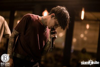 Budweiser นำเสนอ Youngohm & Maiyarap ที่ บีกิน บาร์ — photo 115