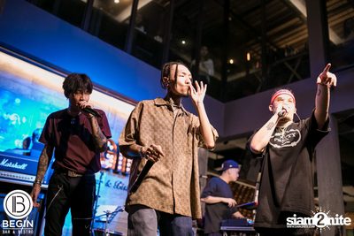 Budweiser นำเสนอ Youngohm & Maiyarap ที่ บีกิน บาร์ — photo 138